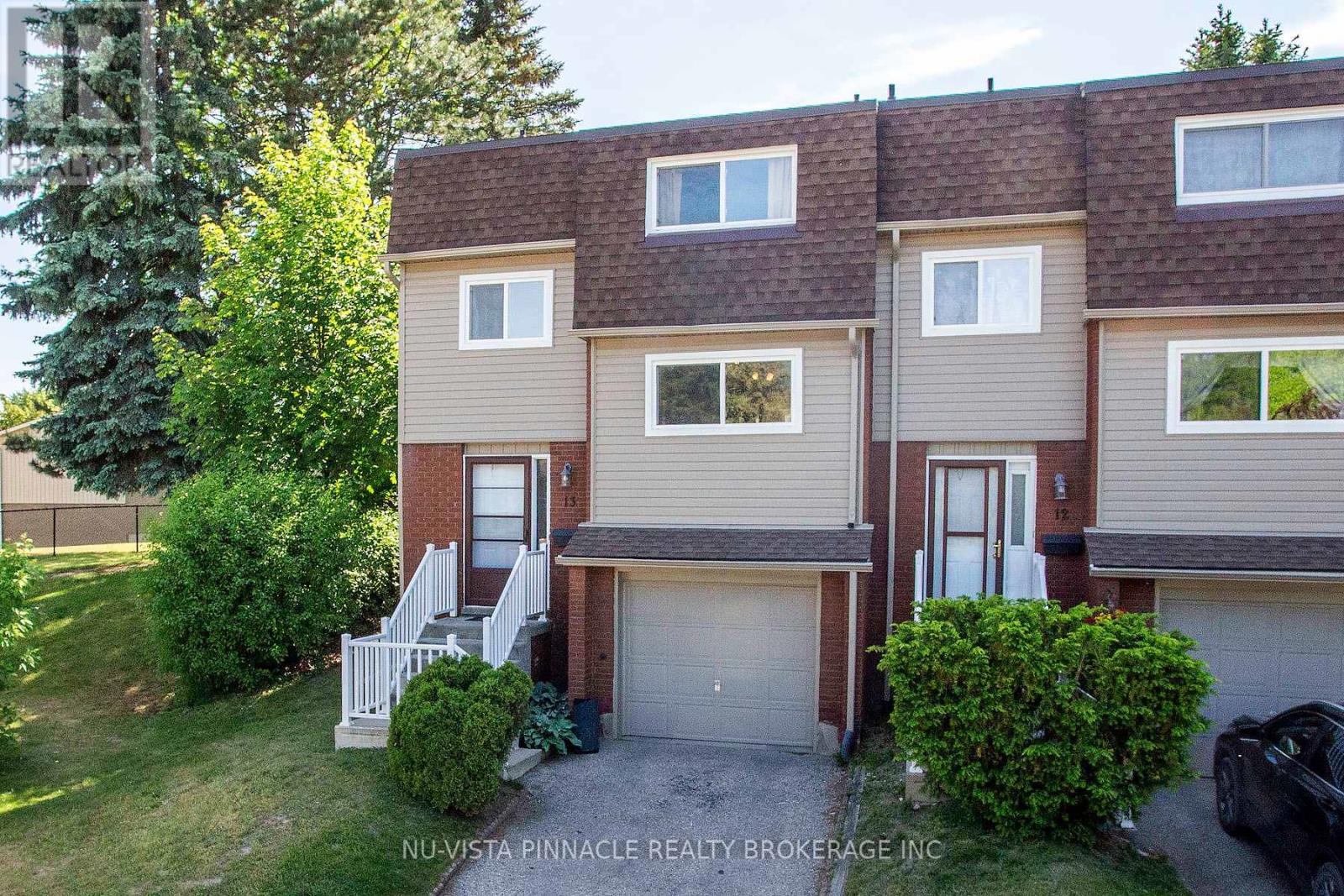 #13 285 BLUEVALE STREET N - 1