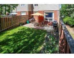 13 - 285 Bluevale Street N, Waterloo, ON N2J4L8 Photo 35