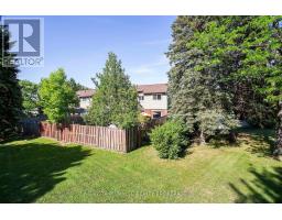 13 - 285 Bluevale Street N, Waterloo, ON N2J4L8 Photo 38