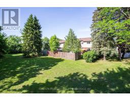 13 - 285 Bluevale Street N, Waterloo, ON N2J4L8 Photo 39