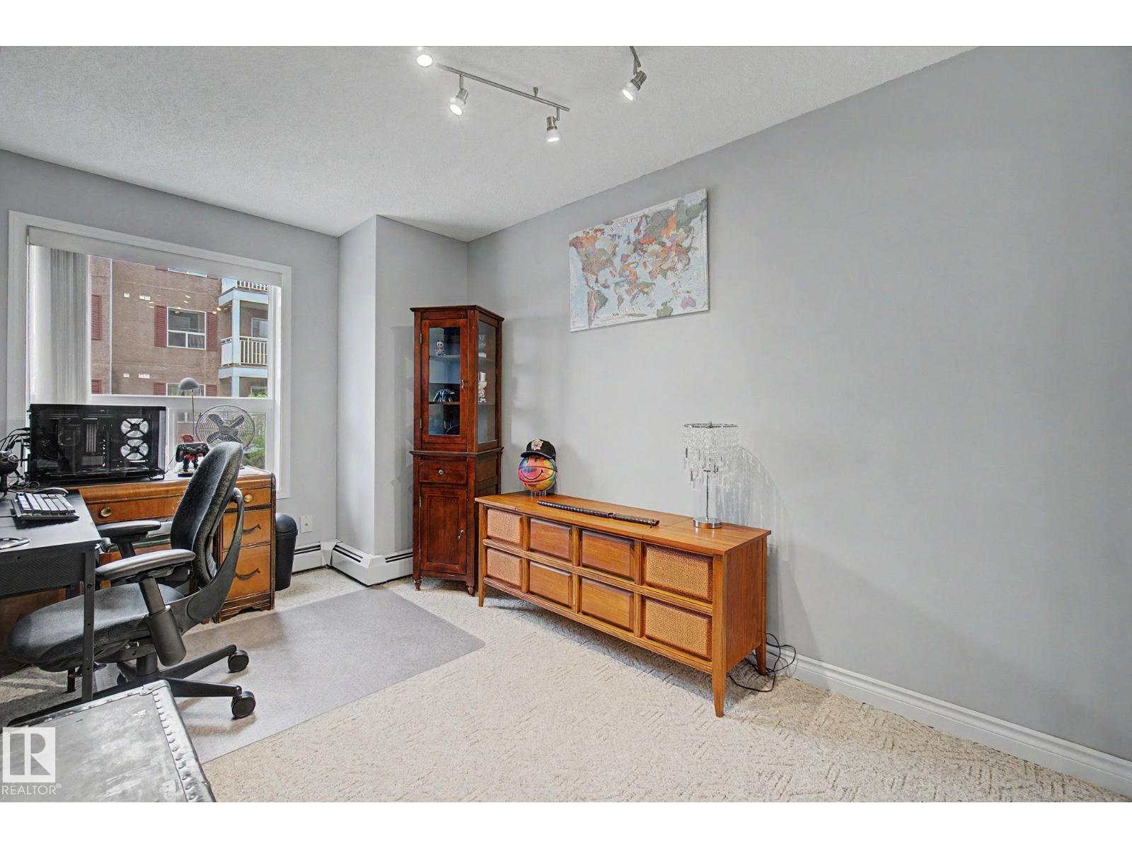#308 10933 124 ST NW - 25
