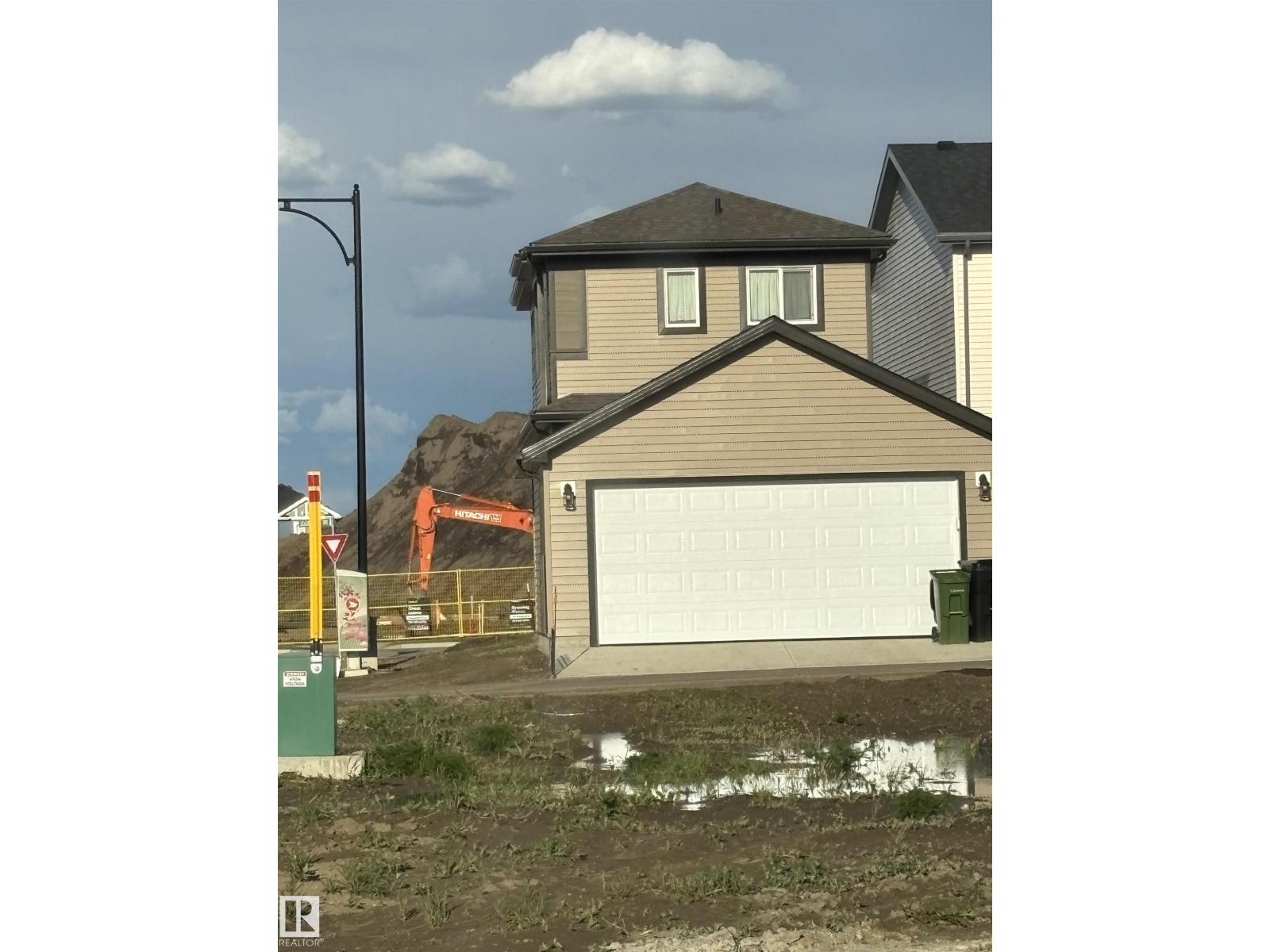 330 EDGEMONT DR NW - 40