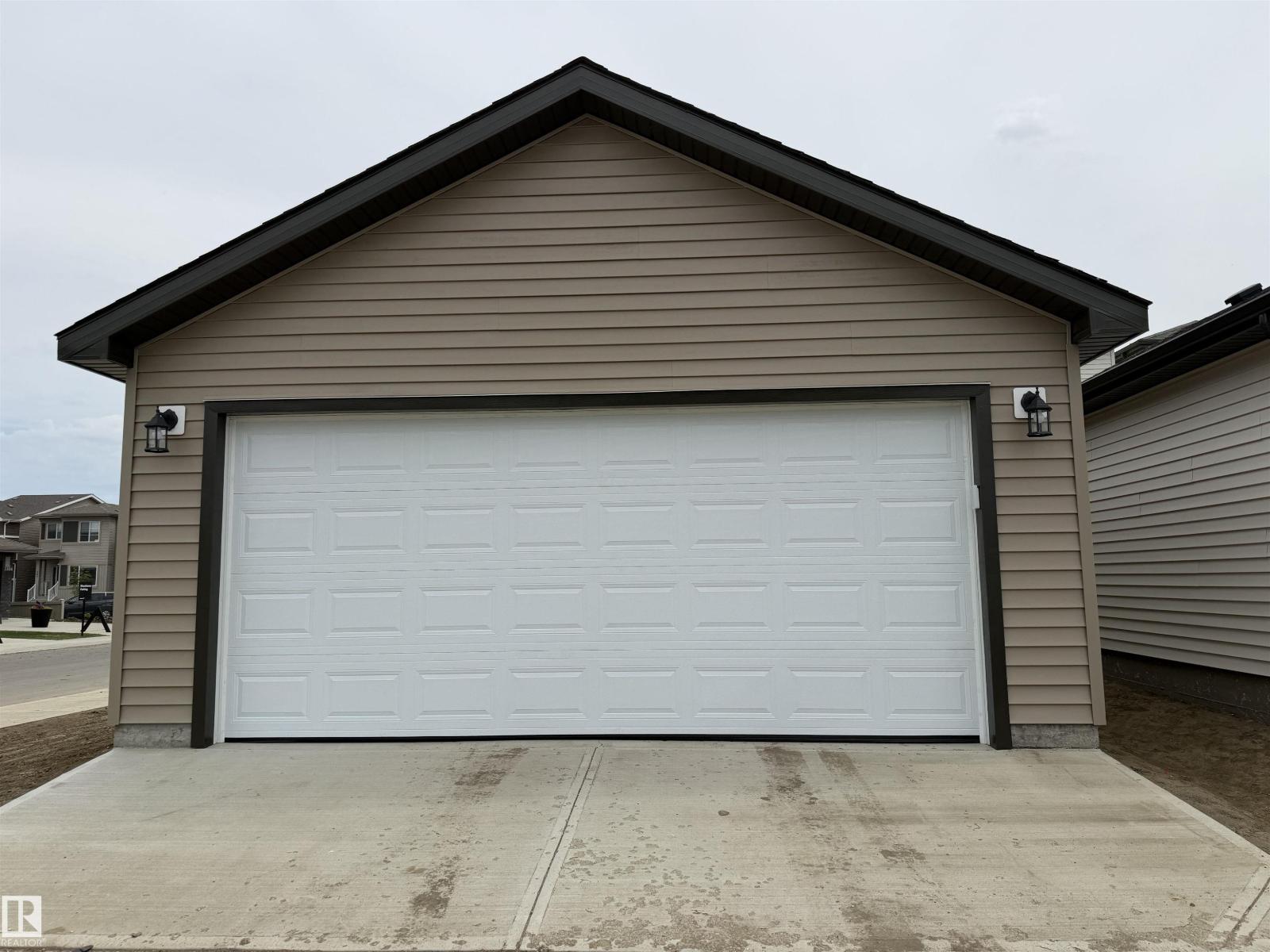 330 EDGEMONT DR NW - 38