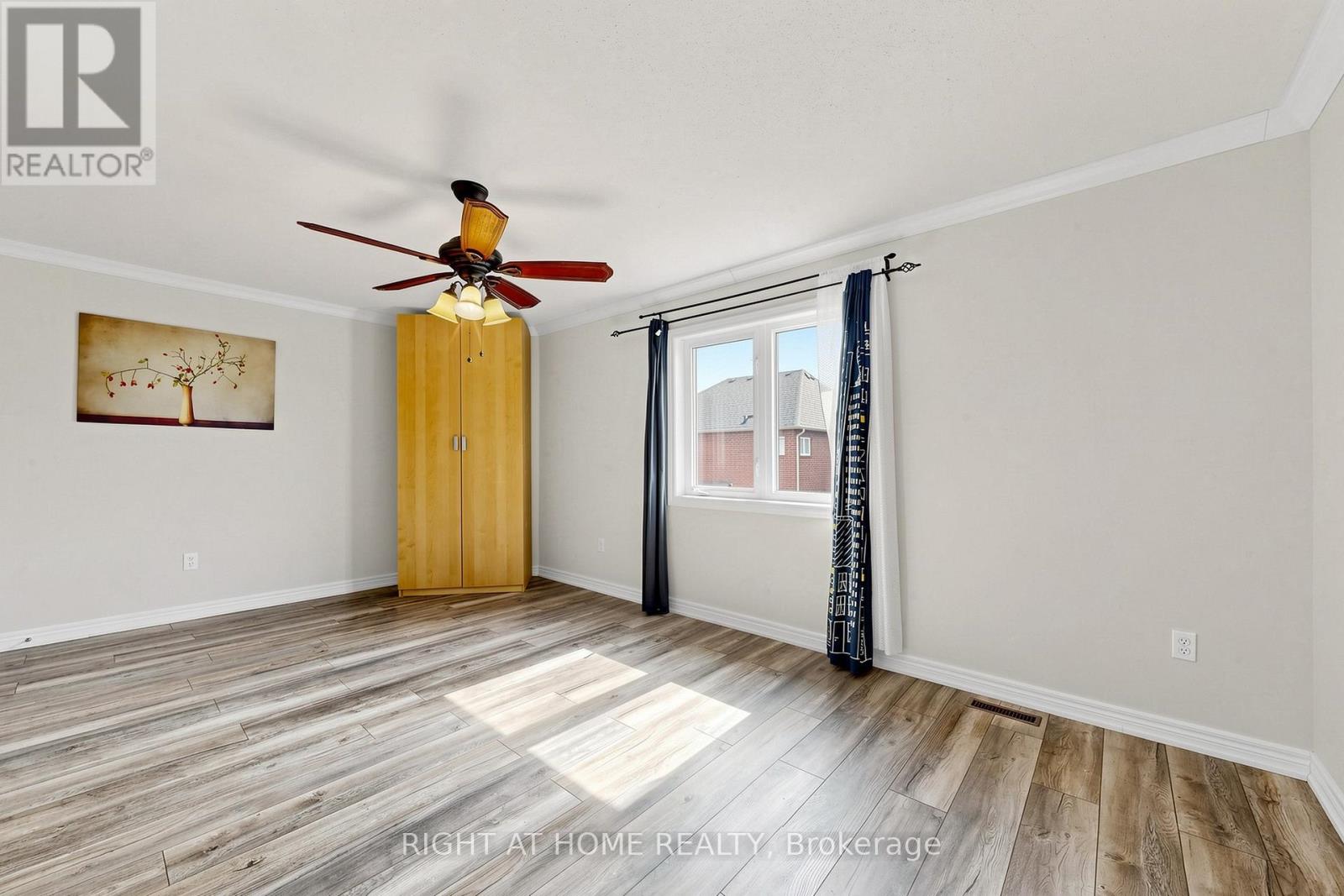 204 EVERETT STREET - 25