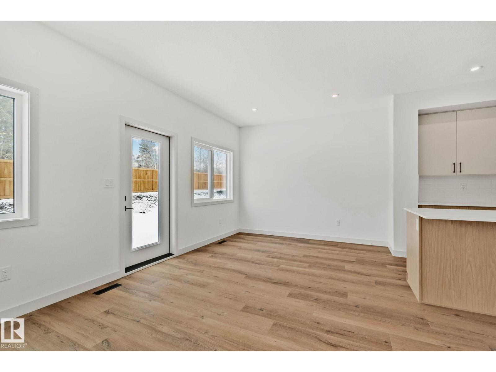 122 Royal Street — photo 11