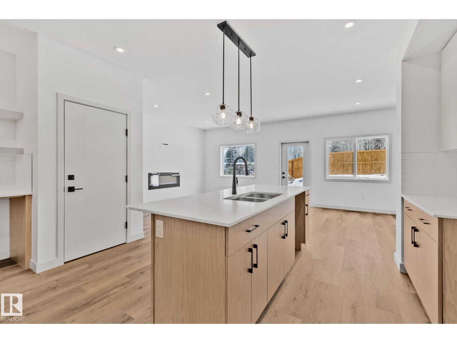 122 Royal Street - photo 5
