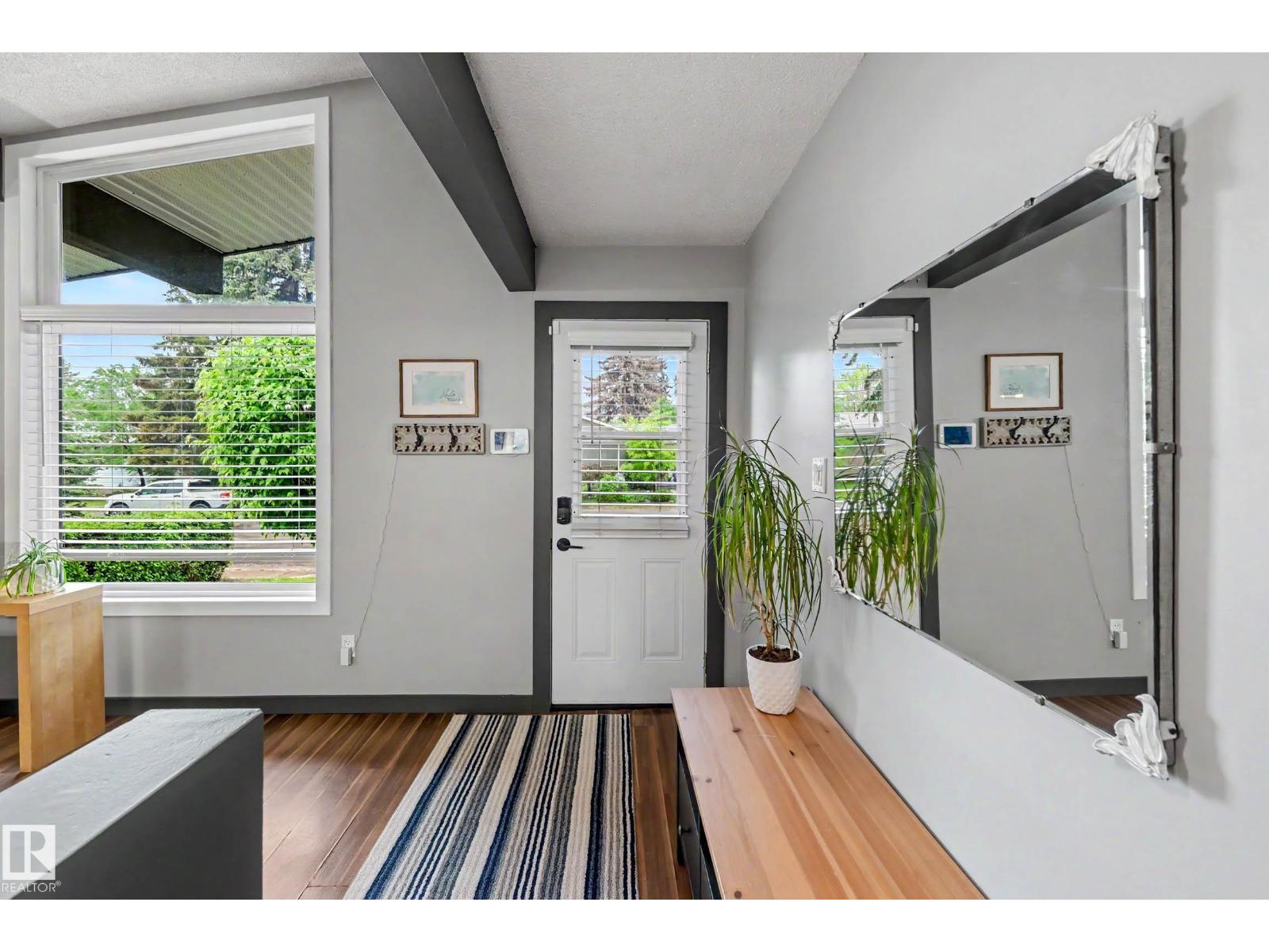 12115 40 AV NW NW - 2