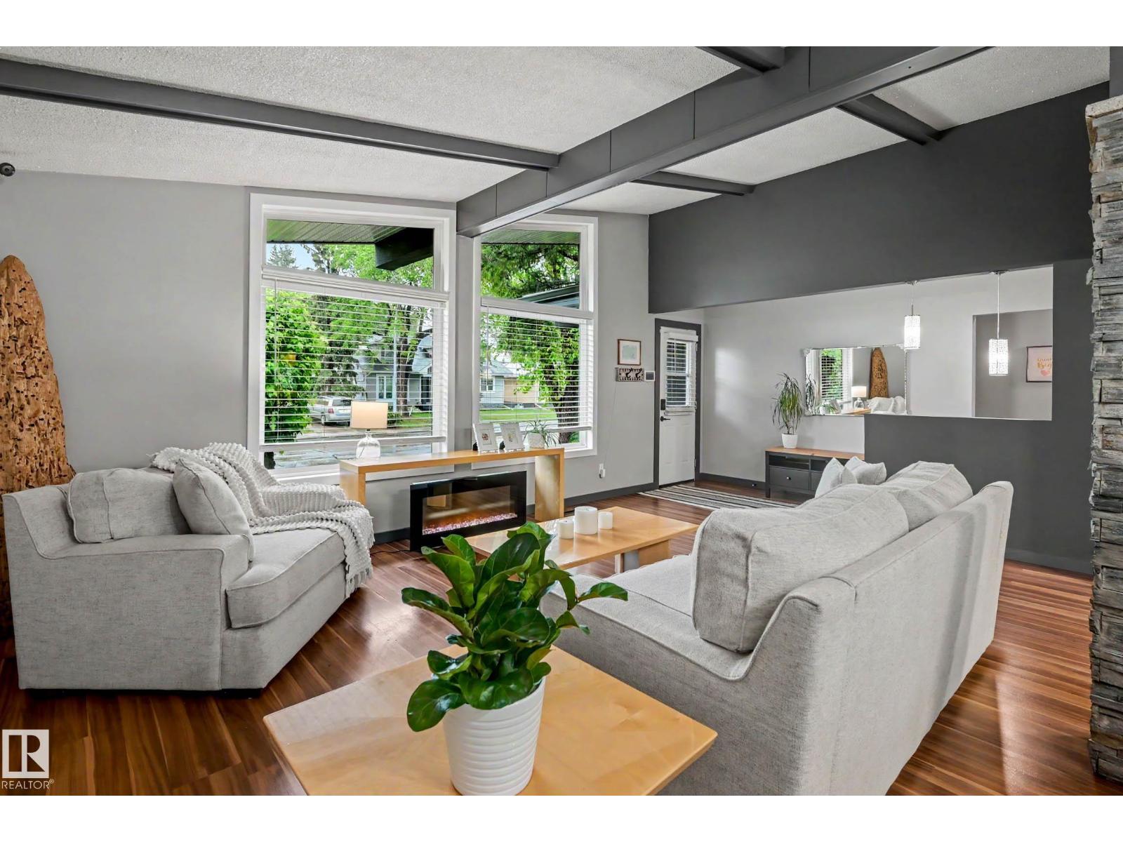 12115 40 AV NW NW - 7