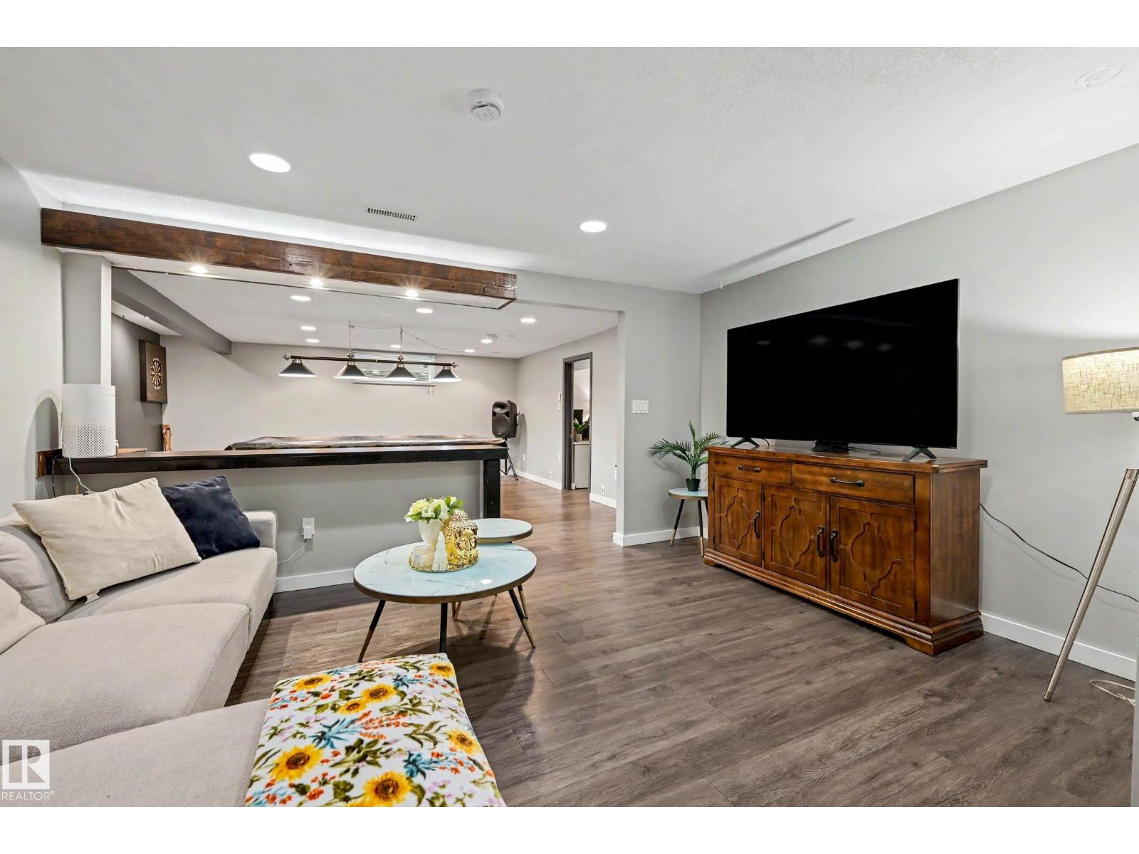 12115 40 AV NW NW - 27