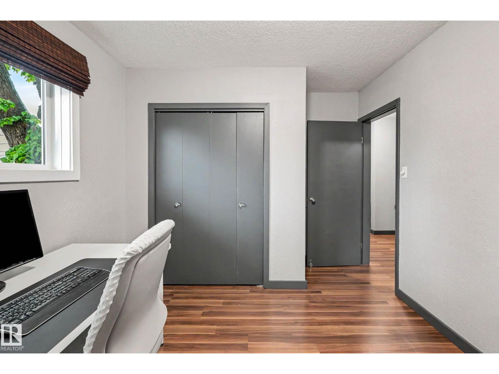 12115 40 AV NW NW - 21