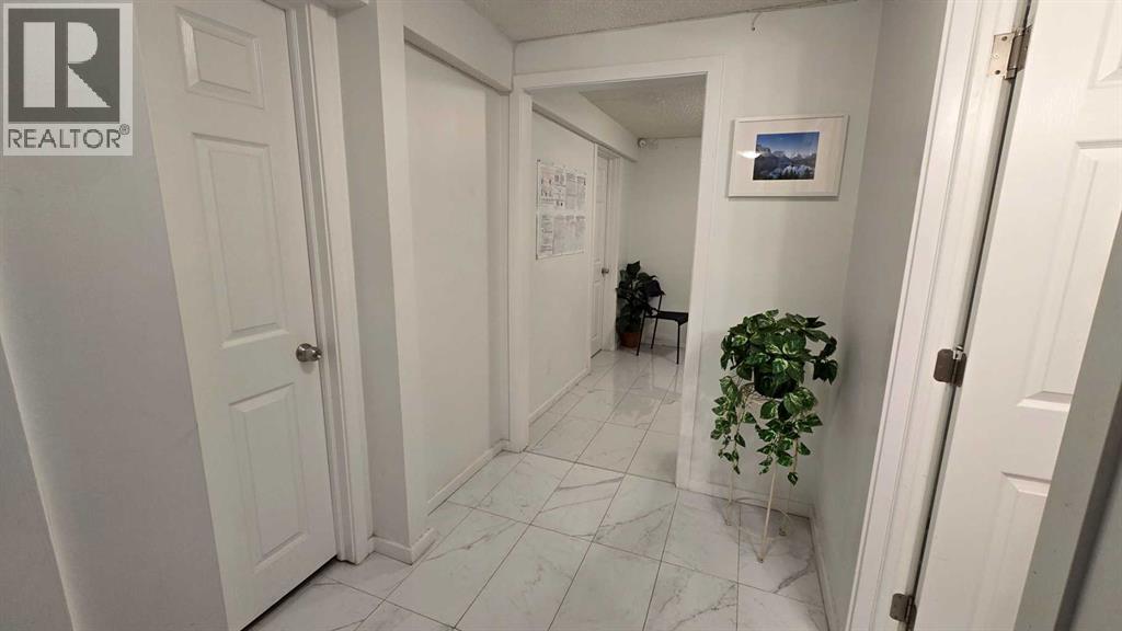 5806 Dalgleish Road NW — photo 11