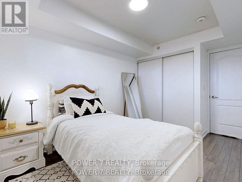 #509 30 DUNSHEATH WAY - 13
