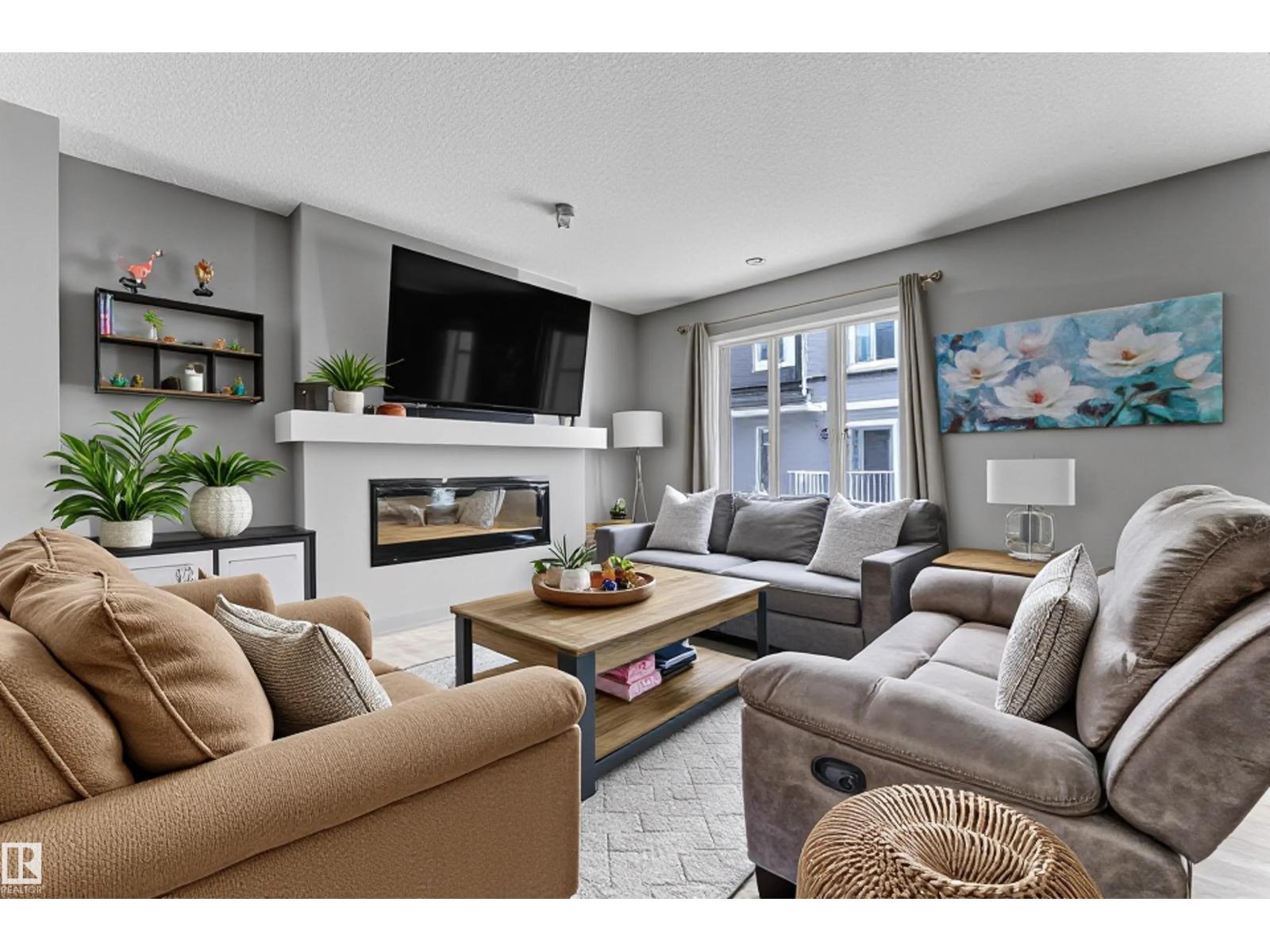#127 2905 141 ST SW - 19