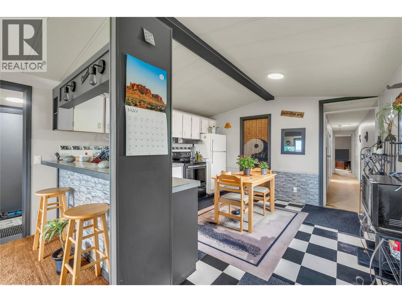905 Allenby Rd - 7