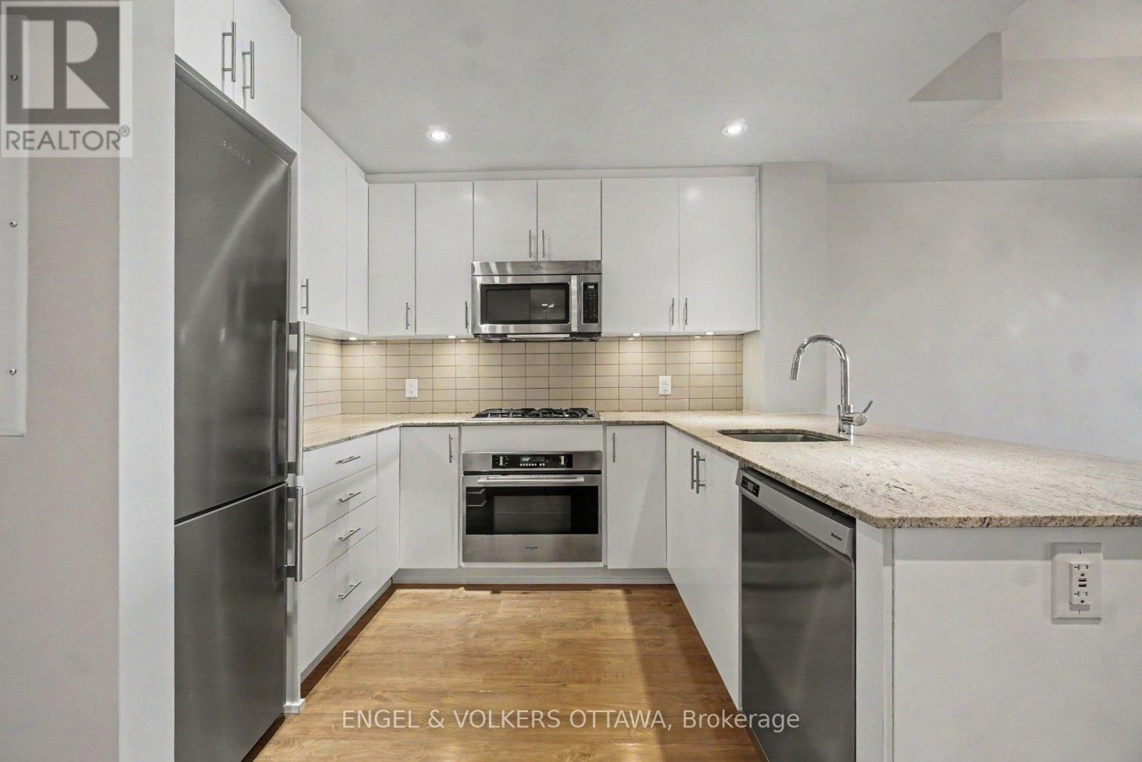 #605 7 MARQUETTE AVENUE - 10