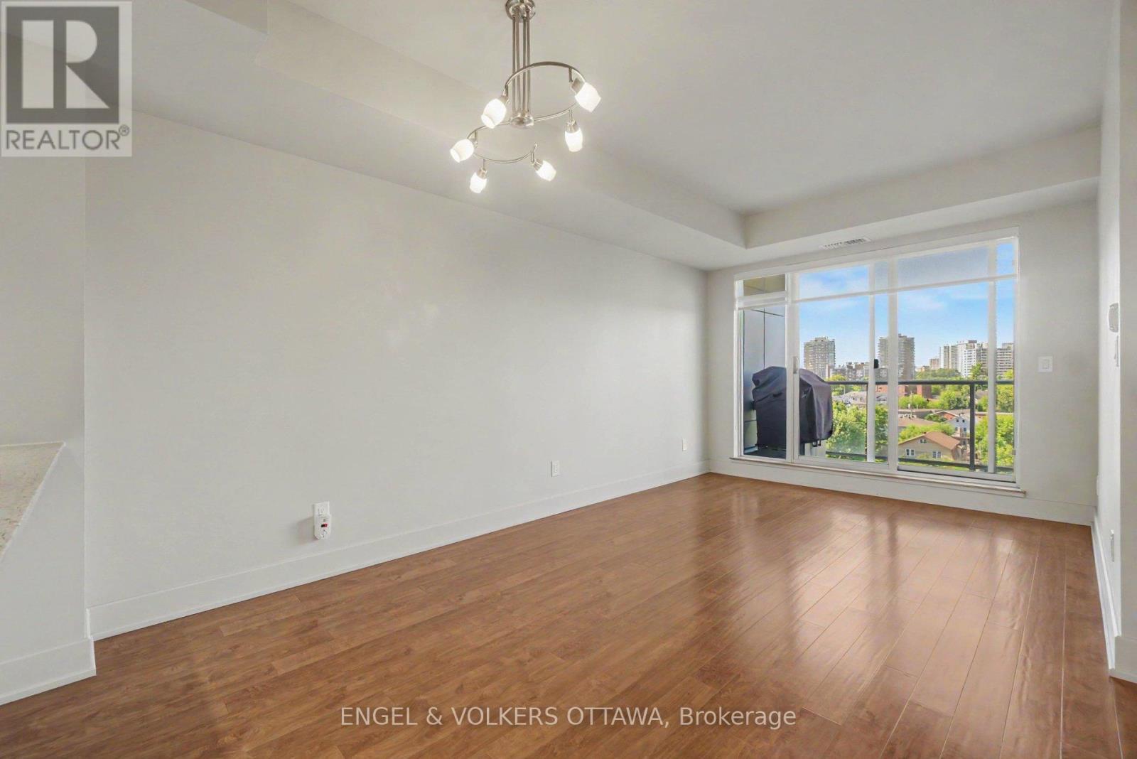 #605 7 MARQUETTE AVENUE - 19