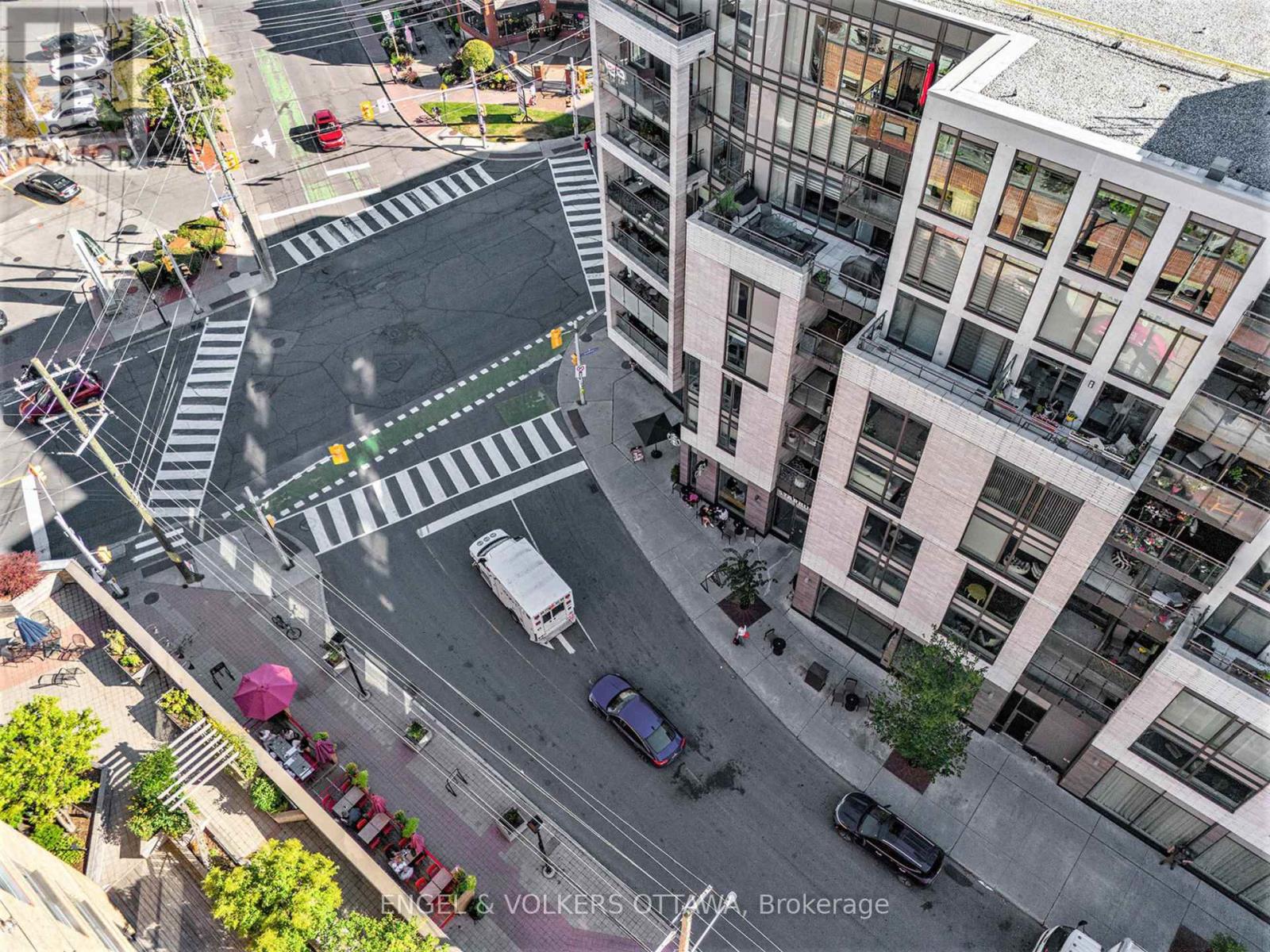#605 7 MARQUETTE AVENUE - 38