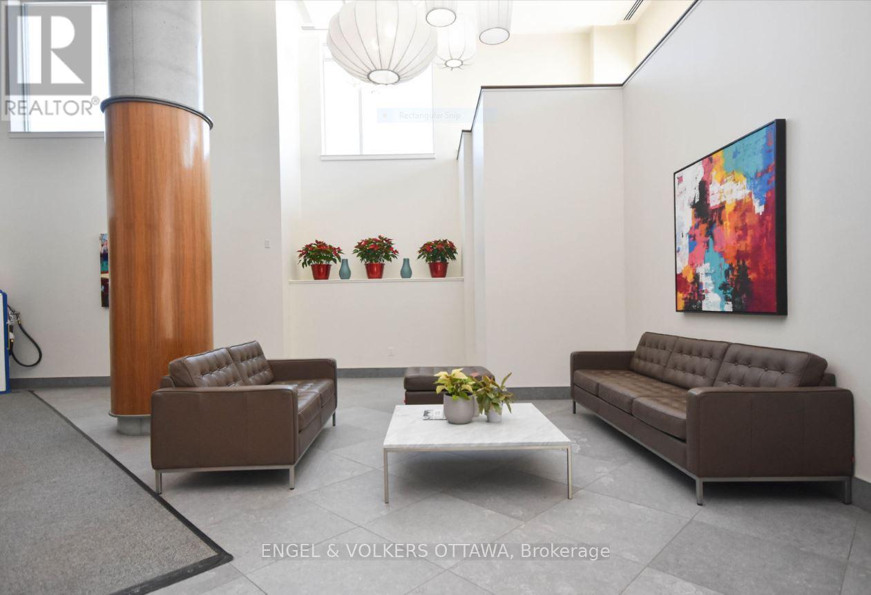 #605 7 MARQUETTE AVENUE - 7