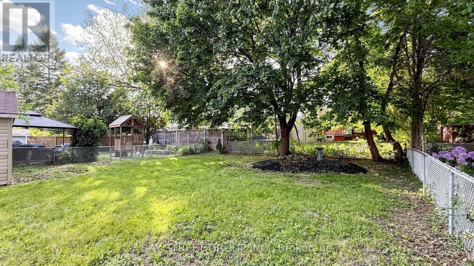 Large Backyard 45X120