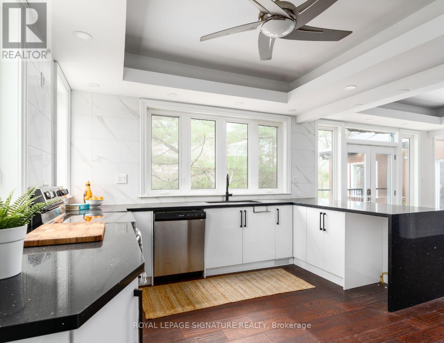 613 LONG LAKE ROAD - 22