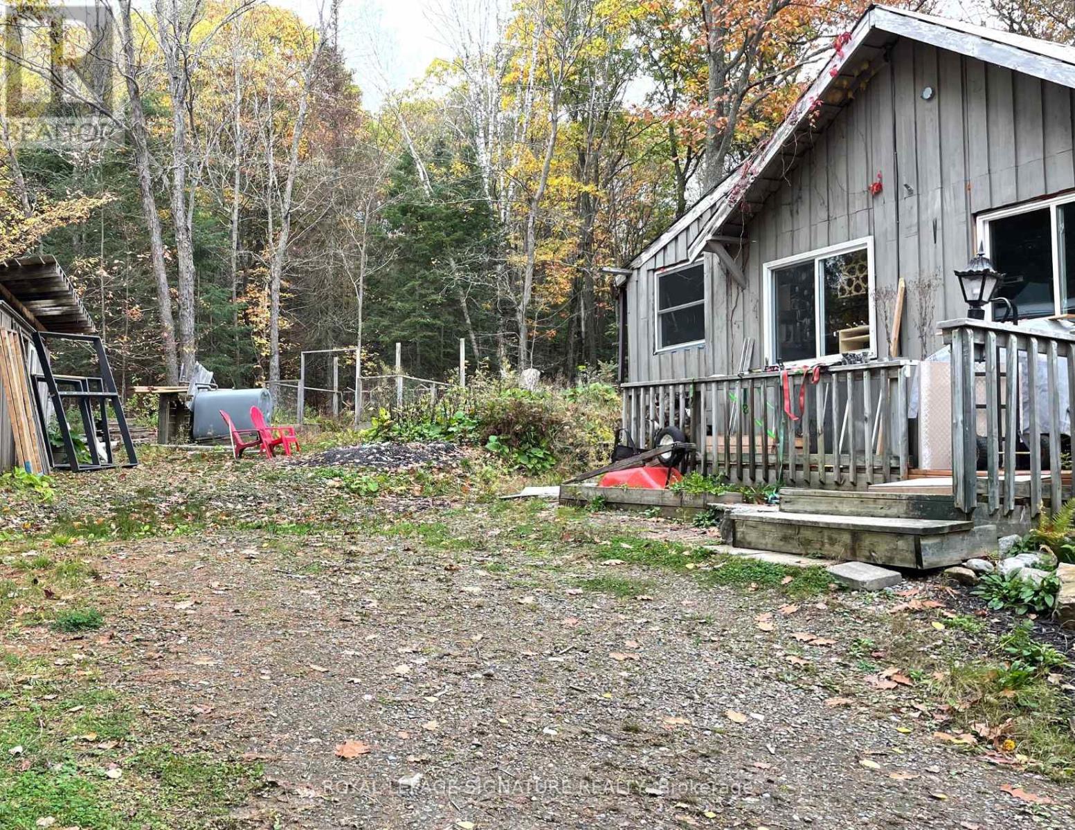 613 LONG LAKE ROAD - 35