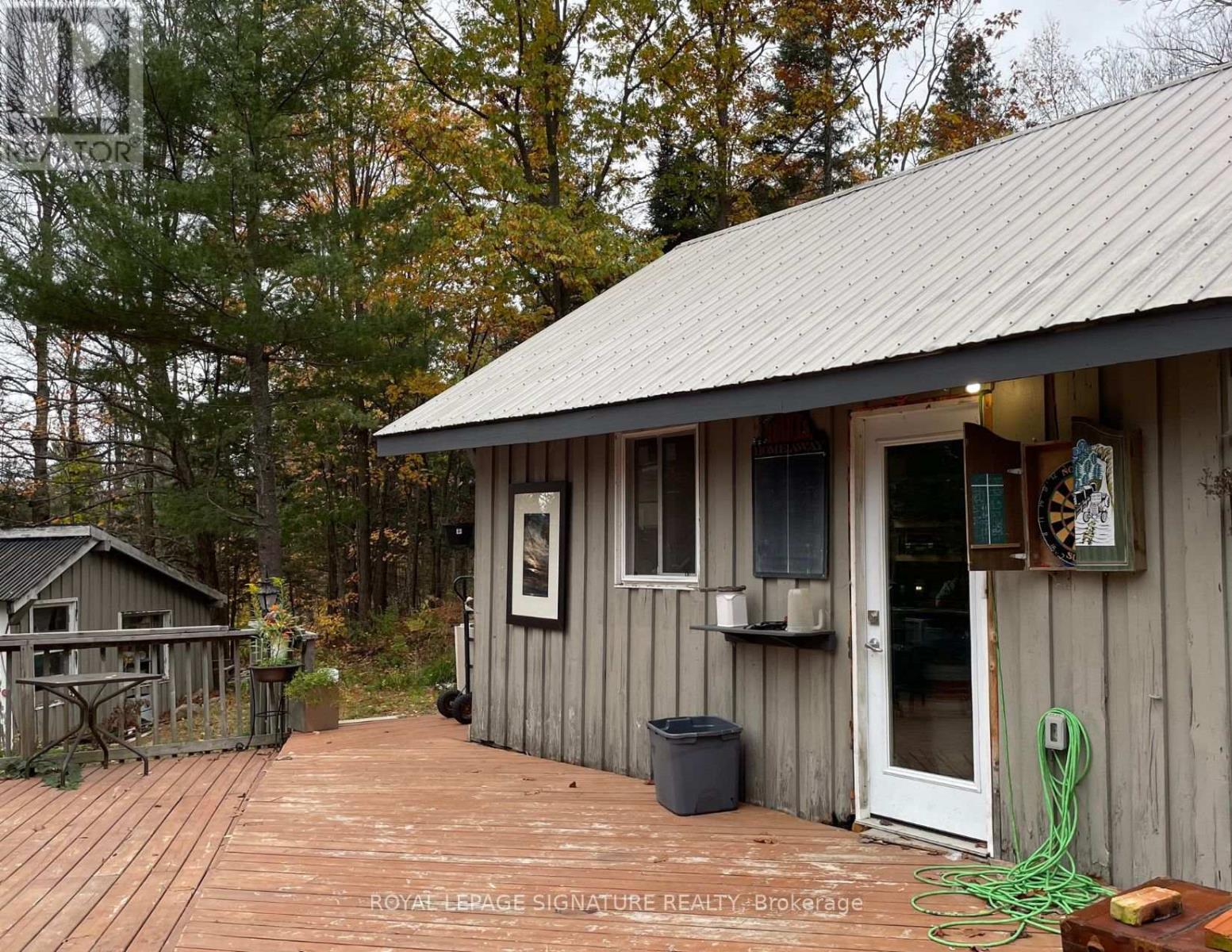 613 LONG LAKE ROAD - 36