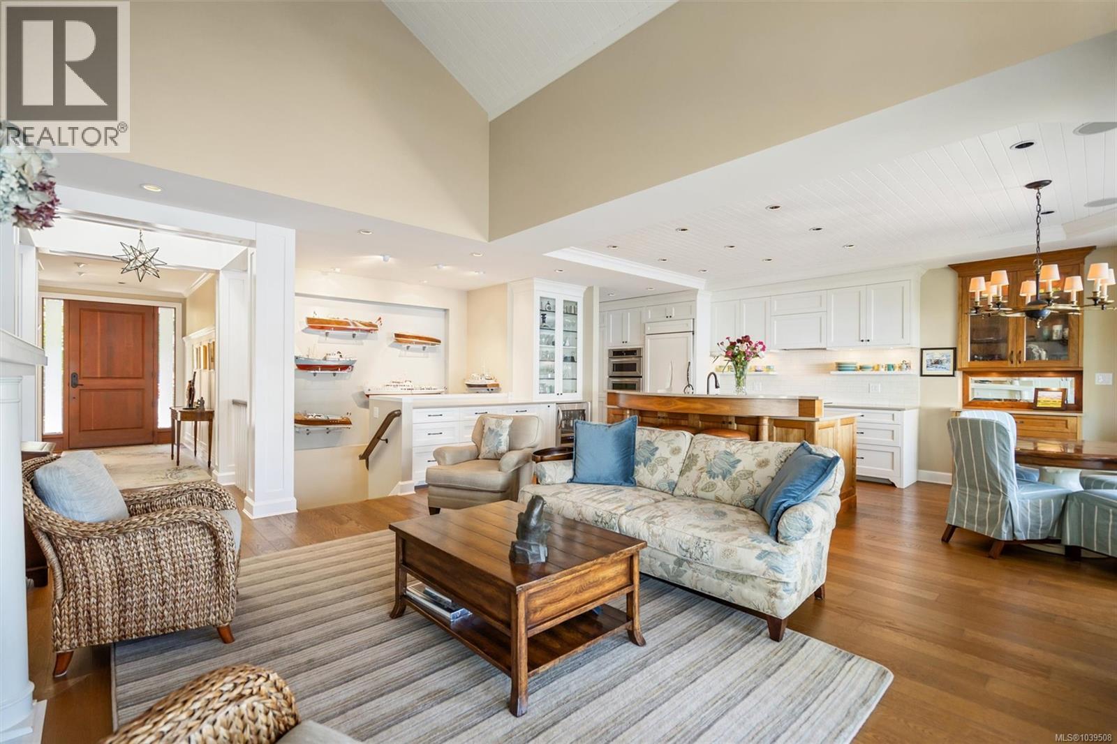 221 Marine Dr - 8