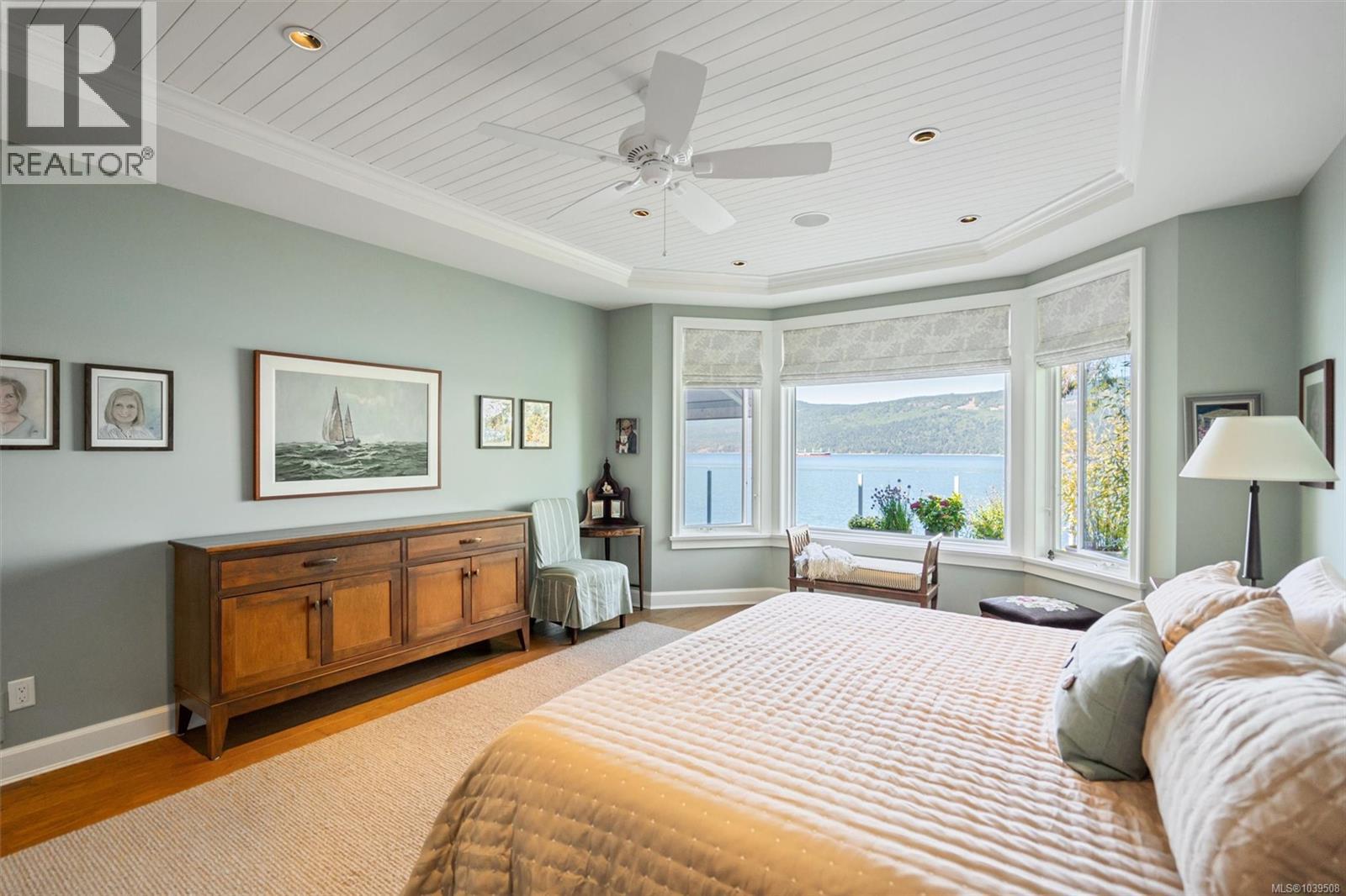 221 Marine Dr - 15