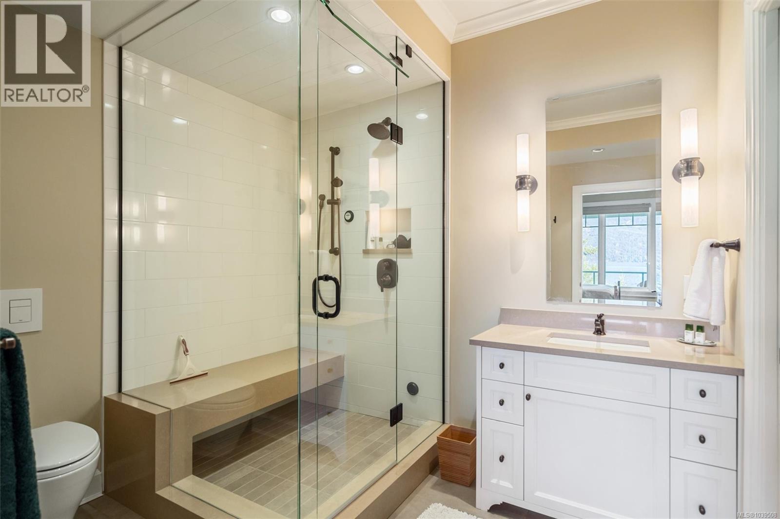 221 Marine Dr - 30