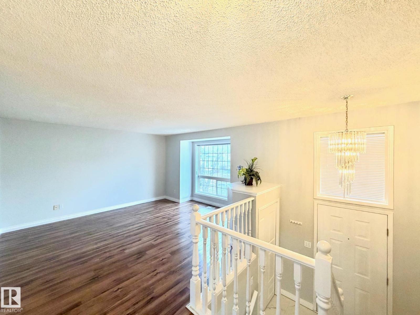 #2 3311 58 ST NW — photo 6