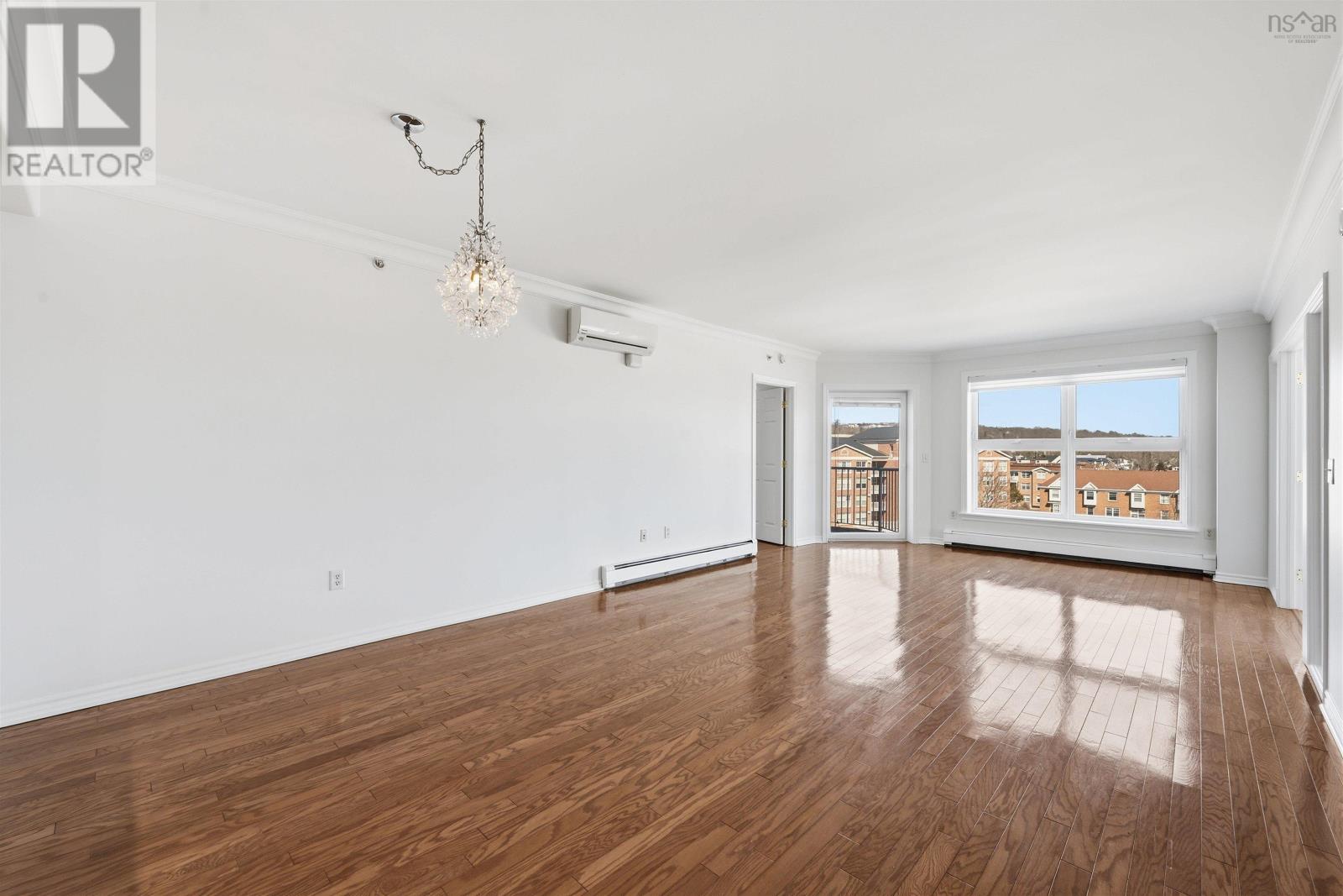 #403 99 Waterfront Drive - 10