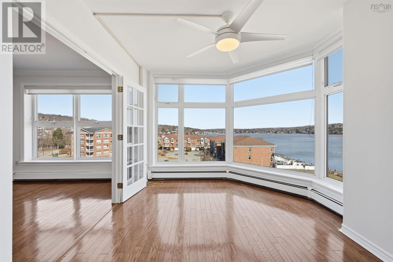 #403 99 Waterfront Drive - 26