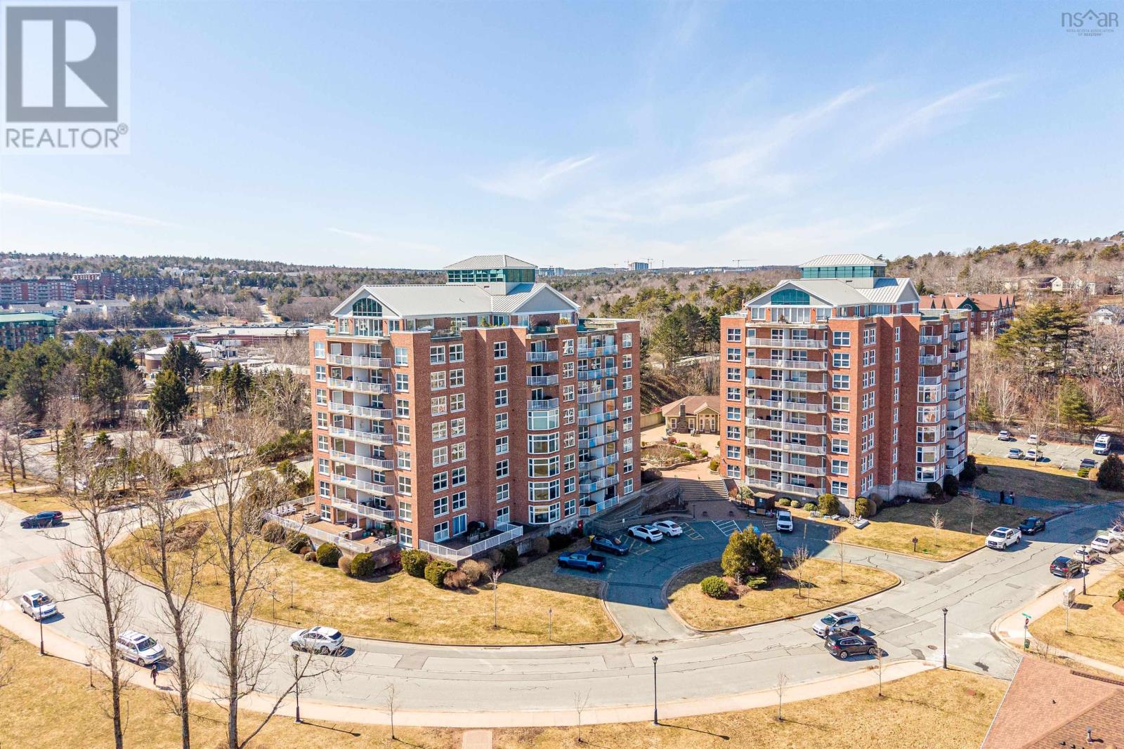 #403 99 Waterfront Drive - 46
