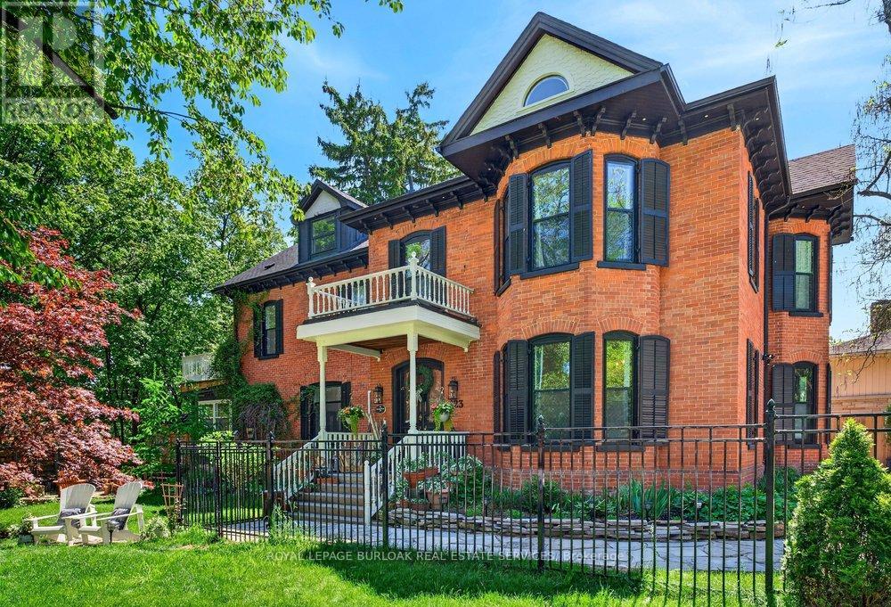123 MAIN STREET W - 1