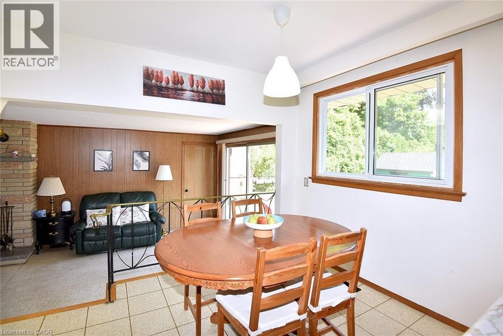 372 FENNELL Avenue W - 12