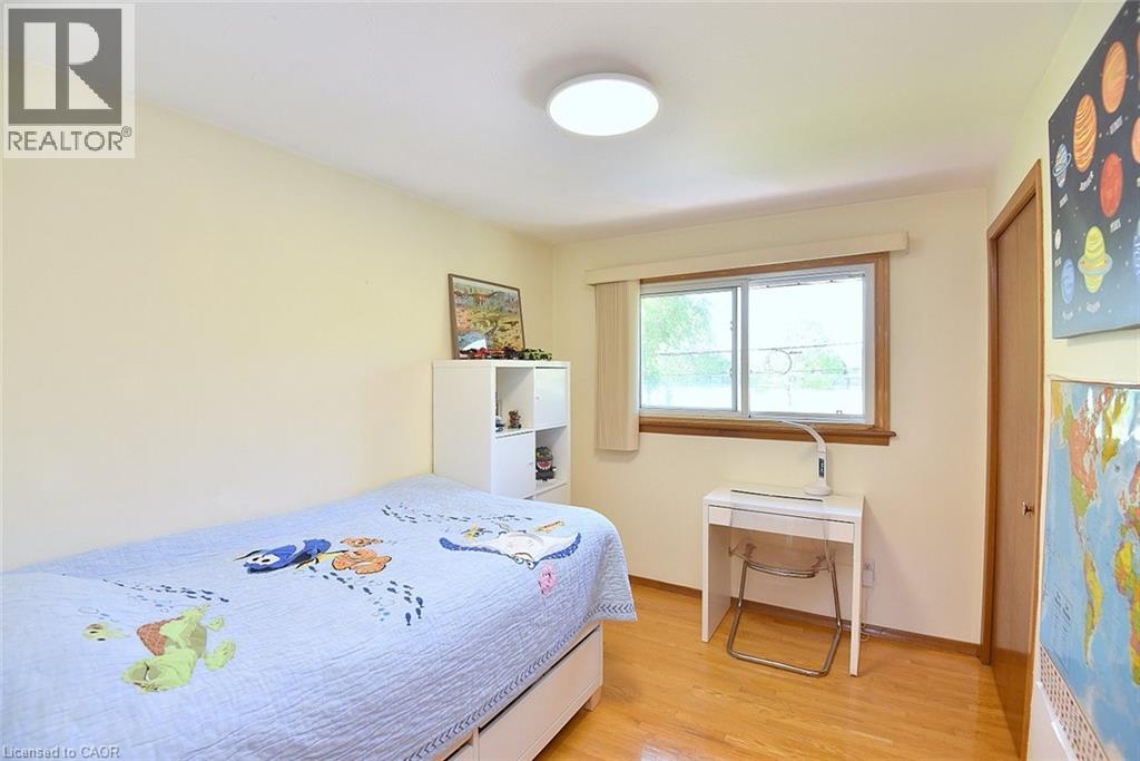 372 FENNELL Avenue W - 20