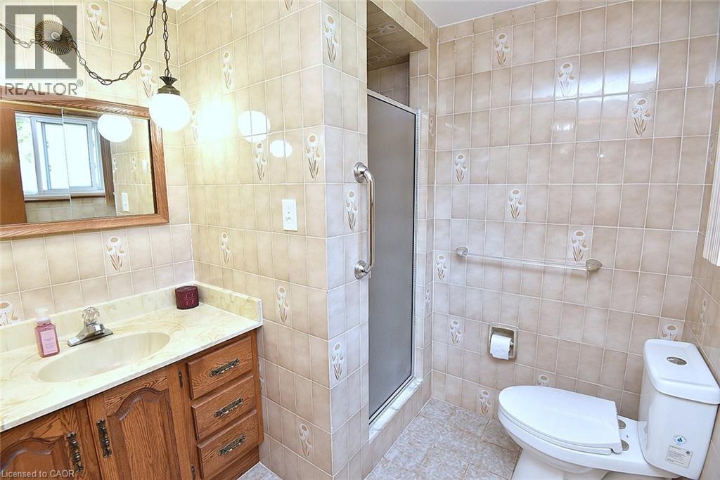 372 FENNELL Avenue W - 22