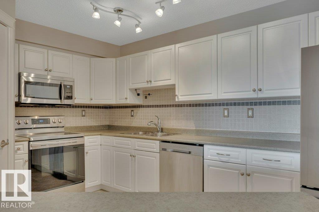 #412B 6 SPRUCE RIDGE DR — photo 15