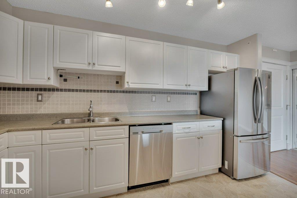 #412B 6 SPRUCE RIDGE DR — photo 16