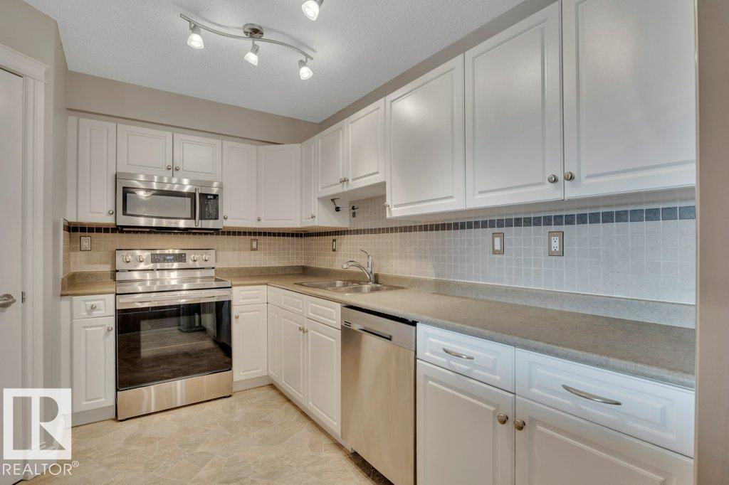 #412B 6 SPRUCE RIDGE DR — photo 17