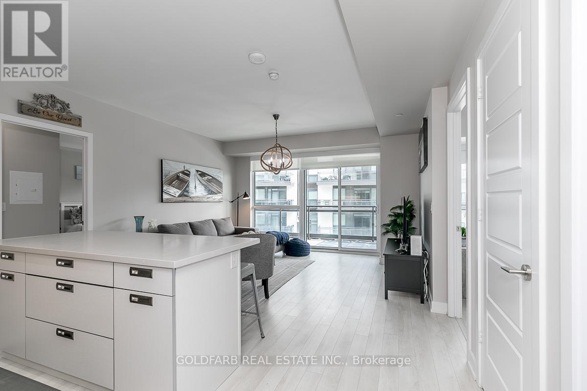 #D322 333 SEA RAY AVENUE - 5