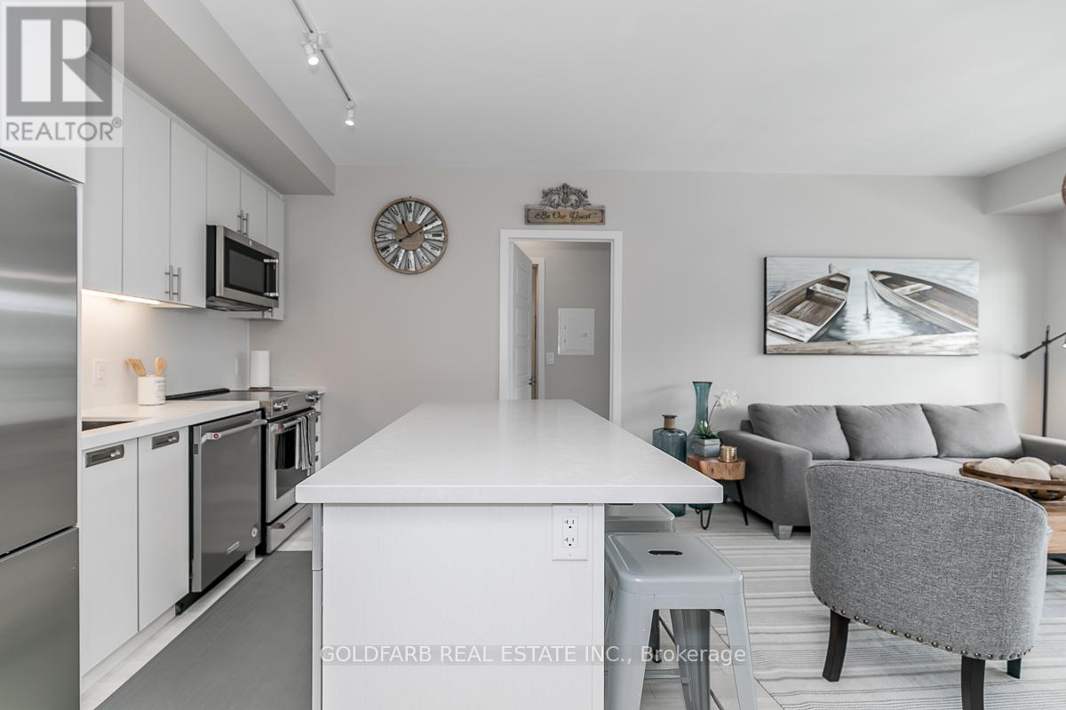 #D322 333 SEA RAY AVENUE - 6