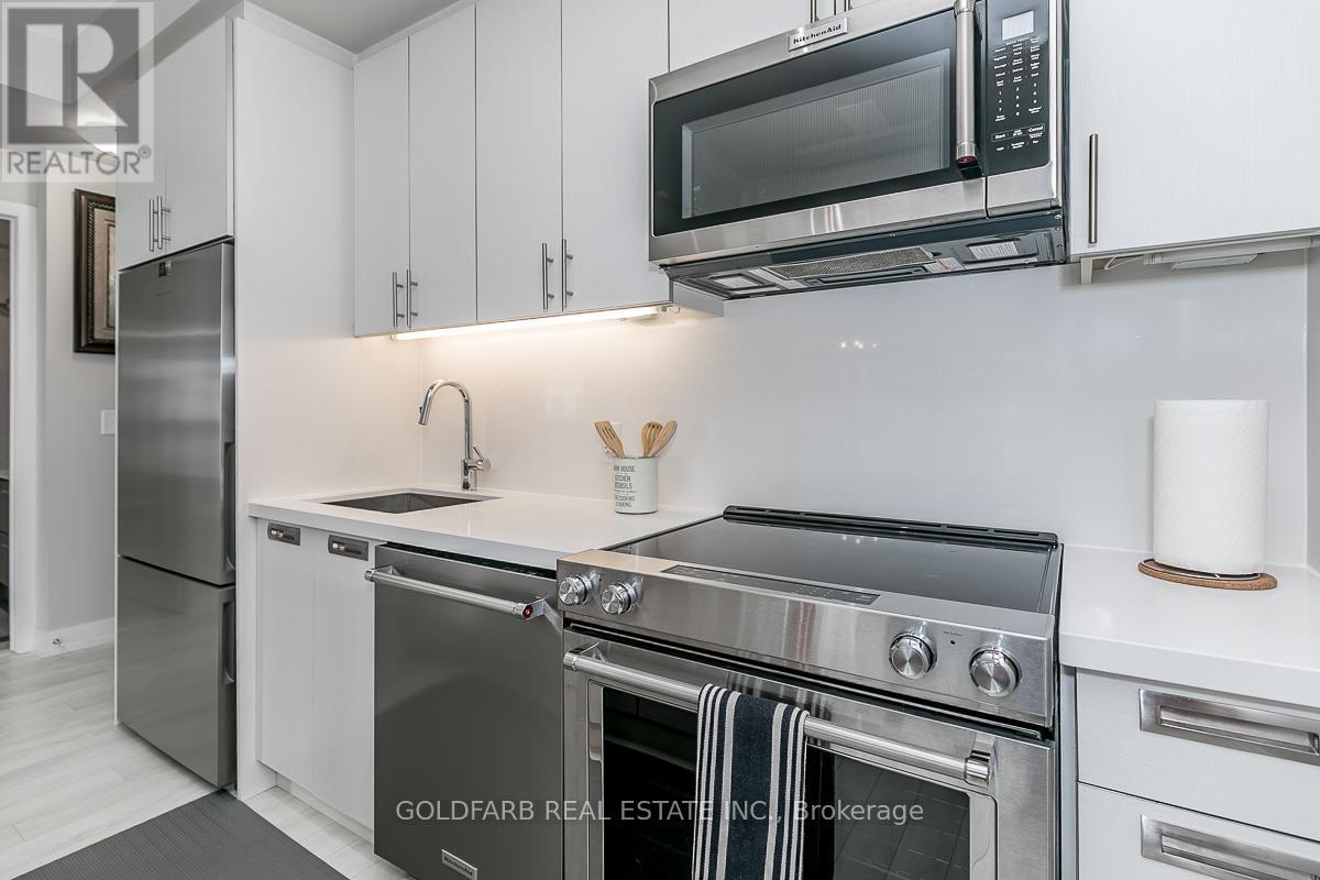 #D322 333 SEA RAY AVENUE - 9