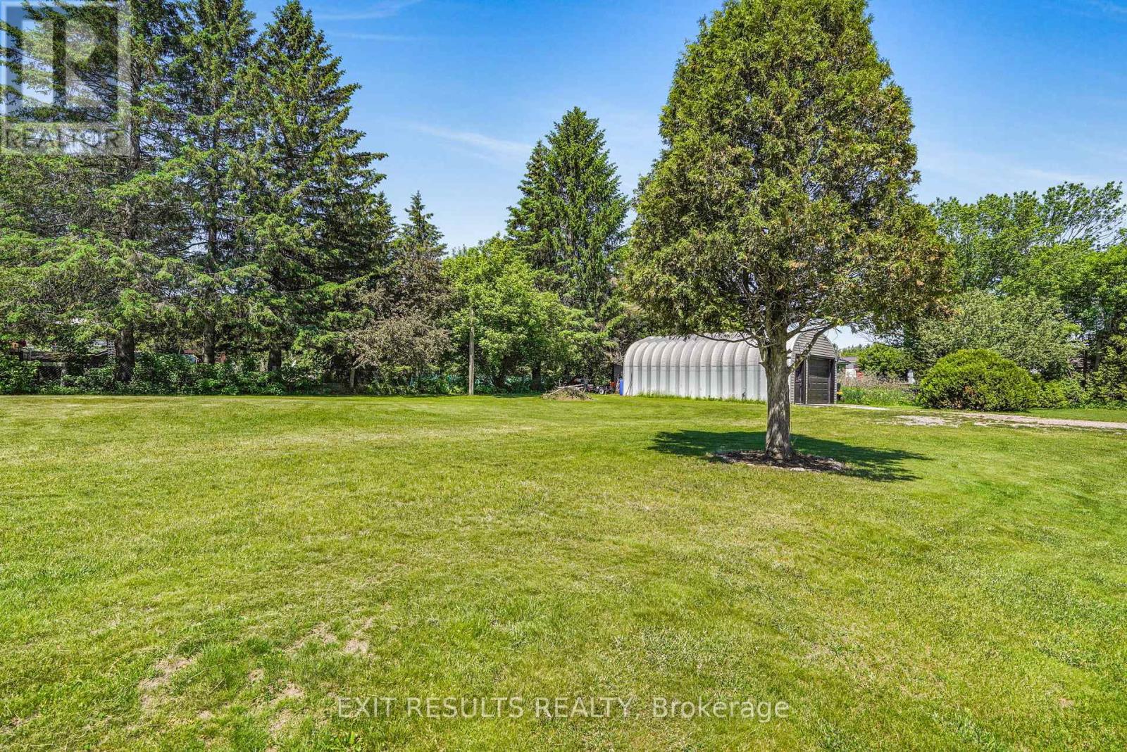 8 BEAVER LANE - 19