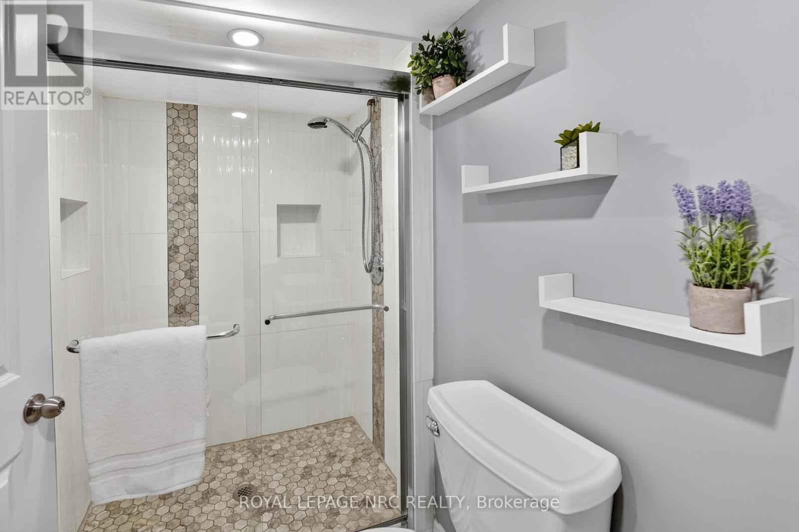 4451 MEADOWVALE DRIVE - 24