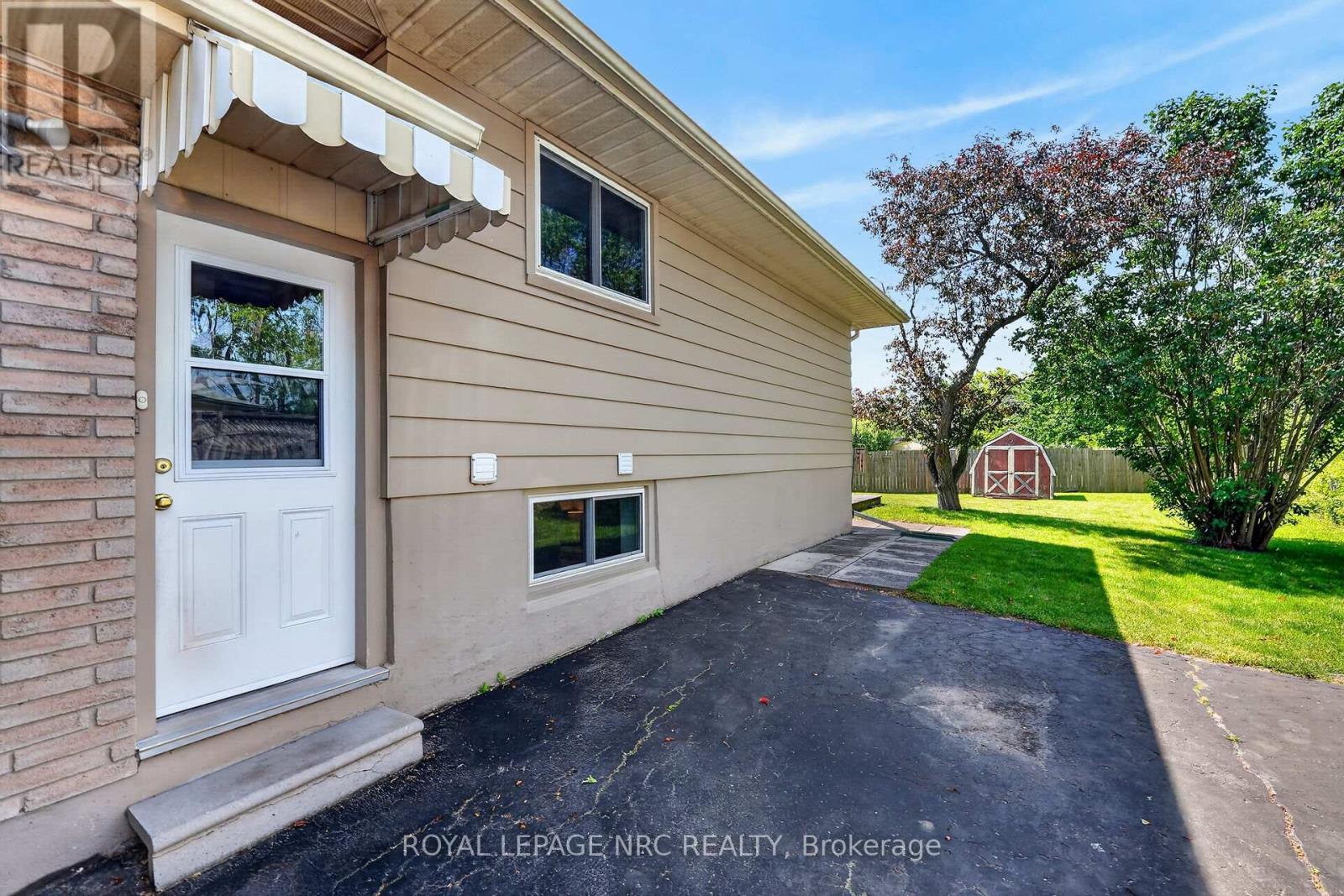 4451 MEADOWVALE DRIVE - 26