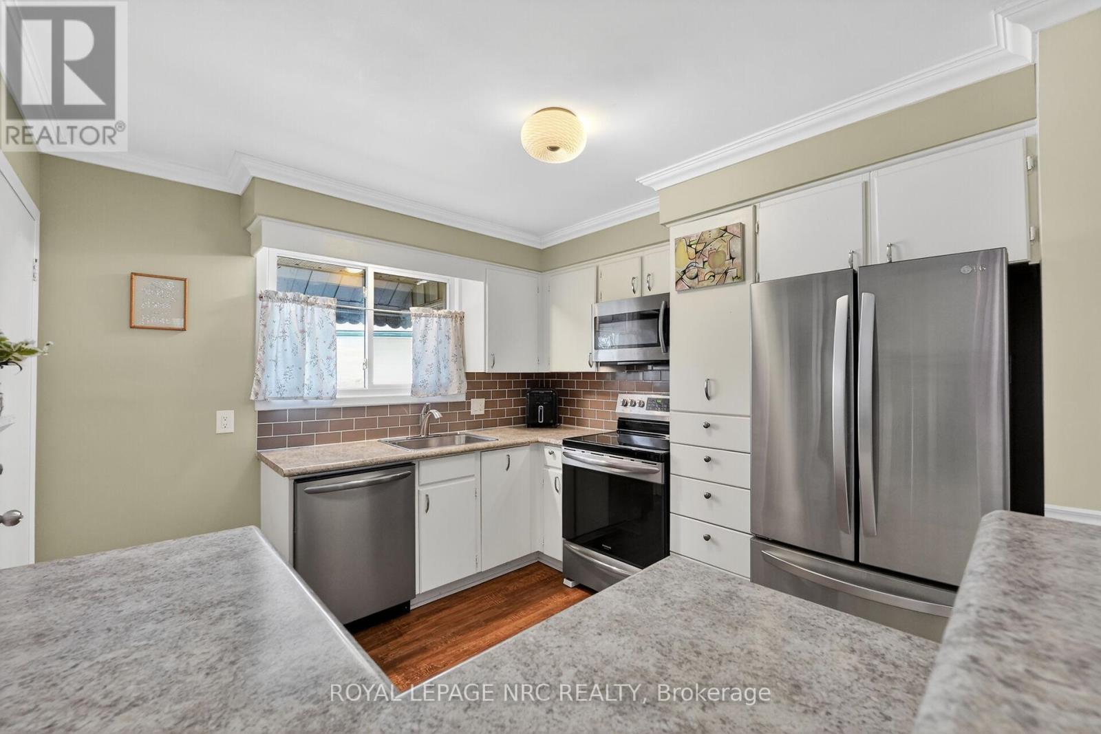 4451 MEADOWVALE DRIVE - 9