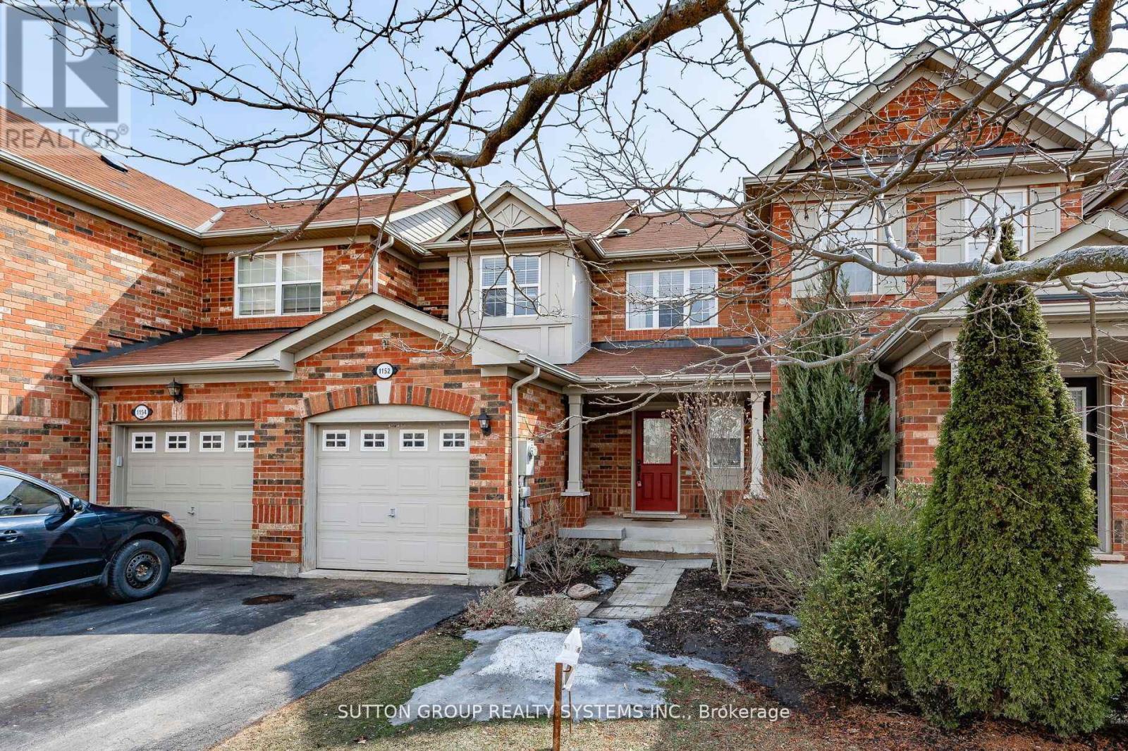 Photo of 1152 Riddell Crescent