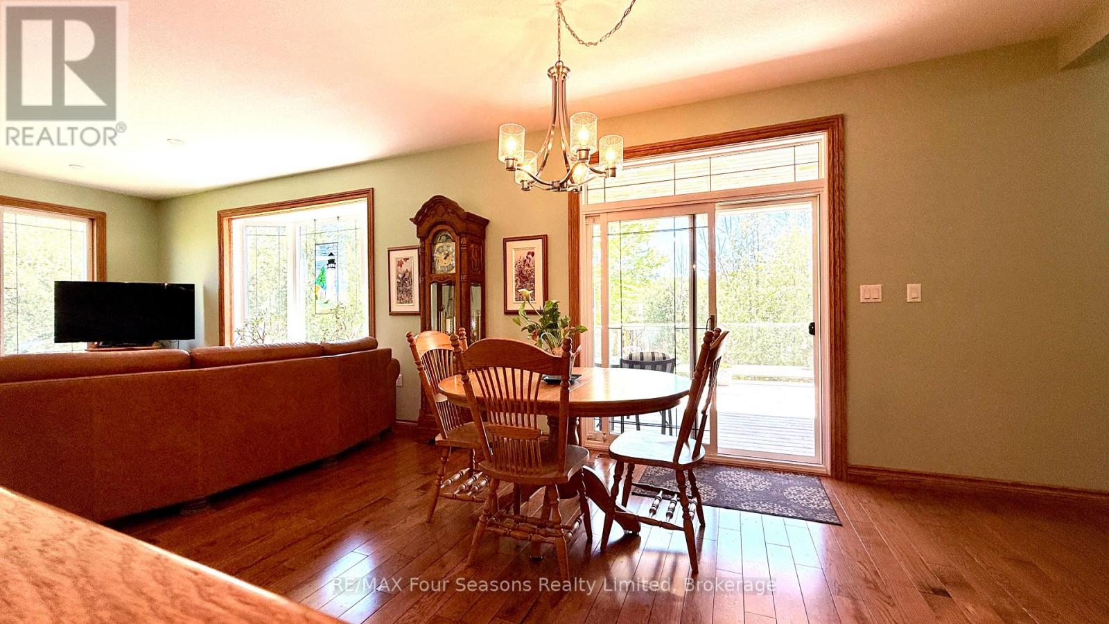 229 S RANKIN STREET - 19