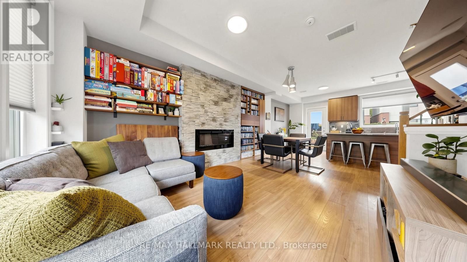 Living room, dining room, kitchen